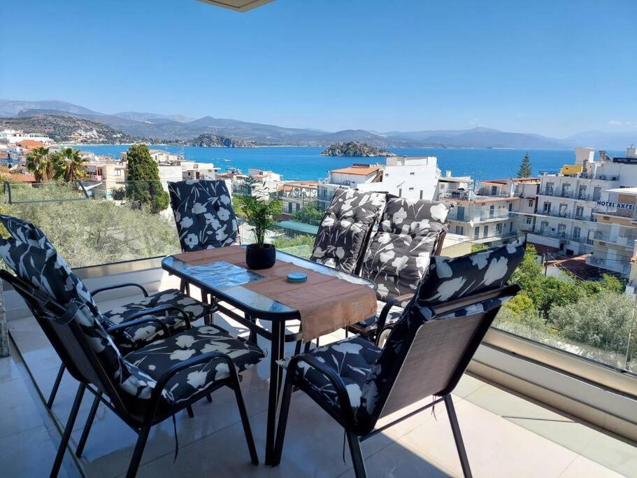 Gesyl Apartment Tolo
